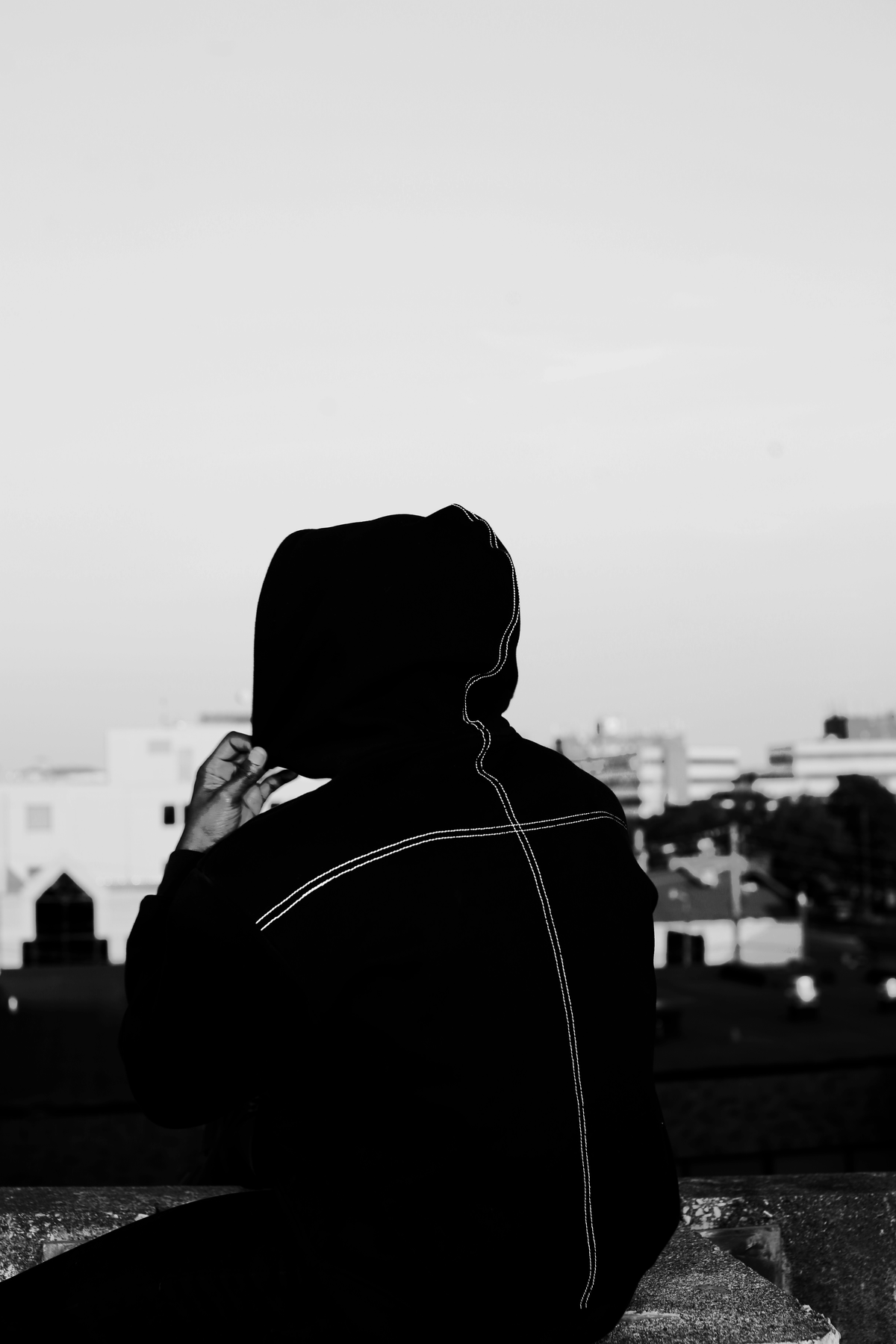 HYMN VYRA® - THE SILENT HOODIE